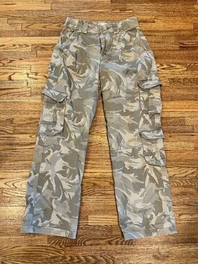 Abercrombie & Fitch Women's Straight Leg Cargo Pants - Beige Camo